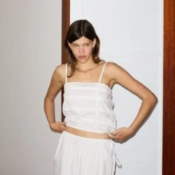 Deiji StudiosCloud Top - White