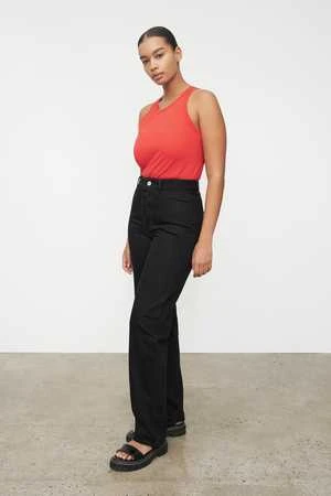 KowtowClassic Jeans - Image 4