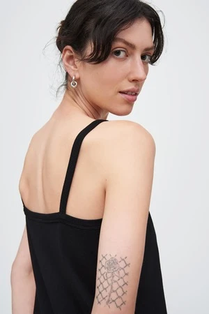 KowtowSlip - Image 4