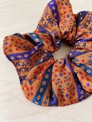 OnderbroeksClassic Robe - Folk Lines - Image 11