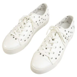 Yohji YamamotoEyelets Sneakers - White
